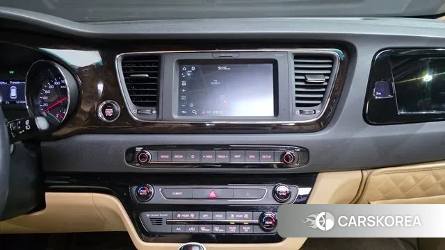 Kia The New Carnival 2018 Черный из Кореи, фото 6