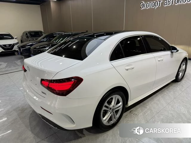 Mercedes-Benz Class A 2023 Белый из Китая, фото 6