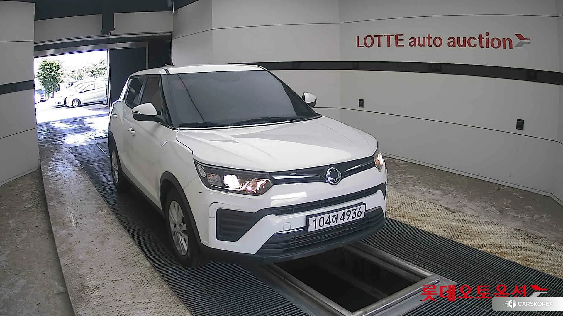 SsangYong Tivoli 2021 Grand White из Кореи, фото 6