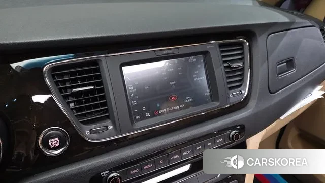 Kia The New Carnival 2019 Белый из Кореи, фото 6