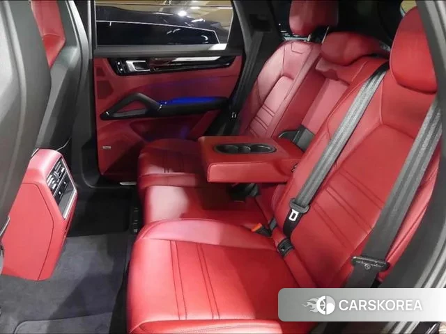 Porsche Cayenne (PO536) 2019 Черный из Кореи, фото 6