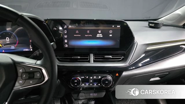 Chevrolet (GM Daewoo) Trax Crossover 2023 Золотой из Кореи, фото 6