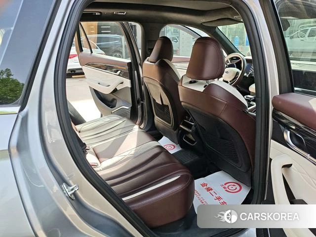 Geely Automobile Xingyue L 2022 Темно-серый из Китая, фото 6