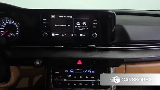 Kia Carnival 4th generation 2023 Белый из Кореи, фото 6