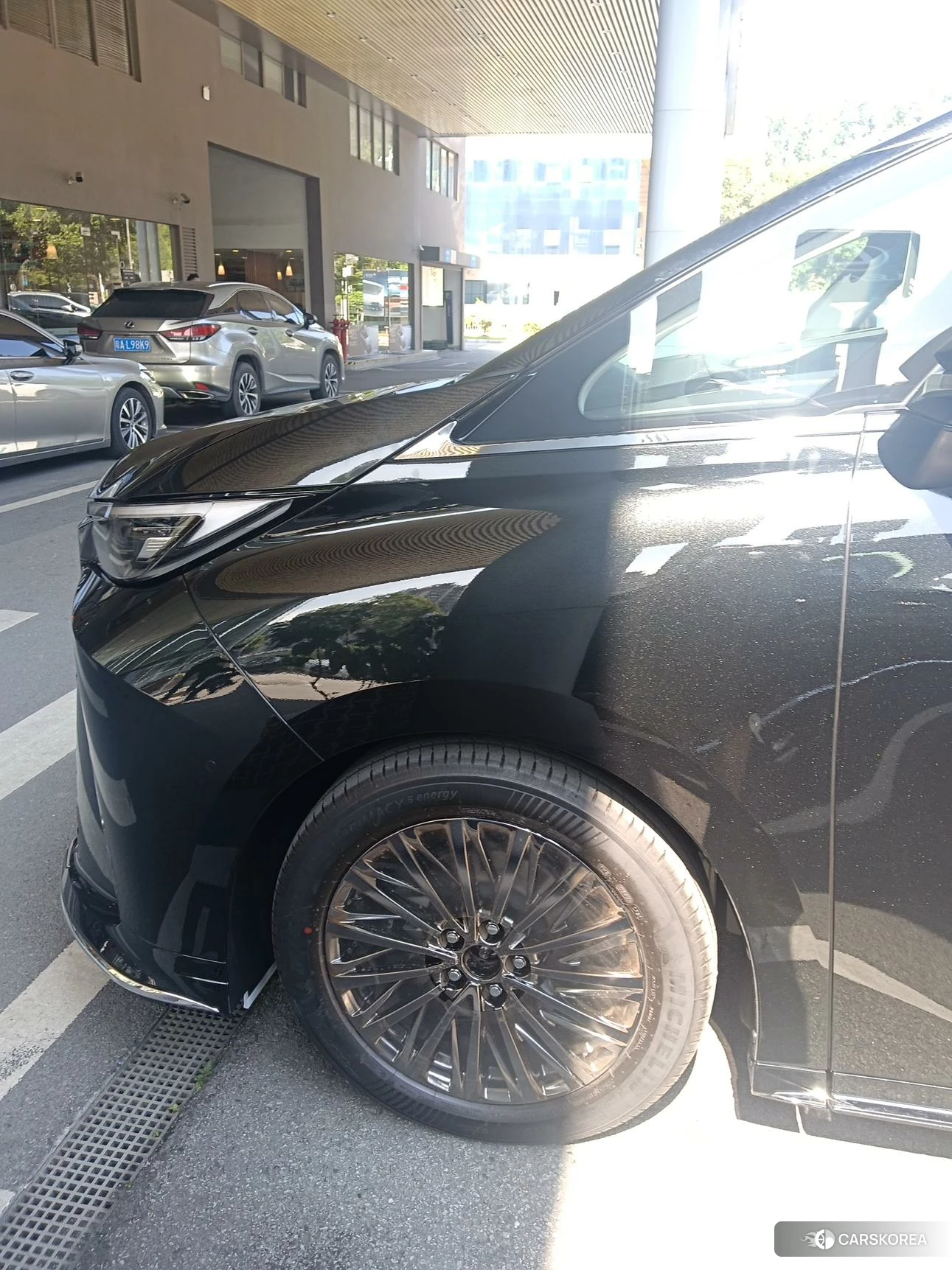 Lexus LM 2025 Черный из Китая, фото 6