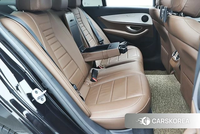 Mercedes-Benz E-Class W213 2021 Черный из Кореи, фото 6