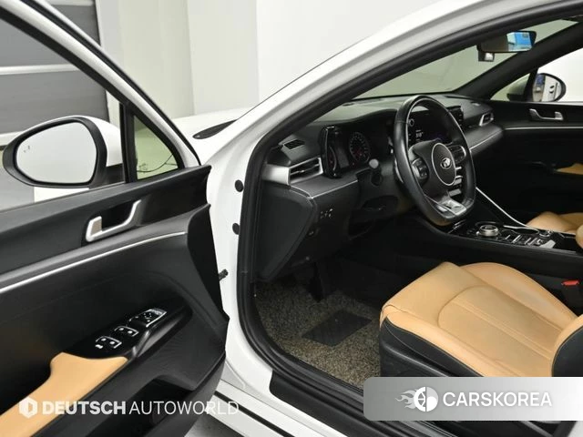 Kia K5 3rd generation 2021 Белый из Кореи, фото 6