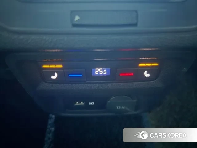 Volkswagen Tiguan second Generation 2020 Белый из Кореи, фото 6