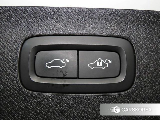 Volvo XC90 second Generation 2018 Белый из Кореи, фото 6