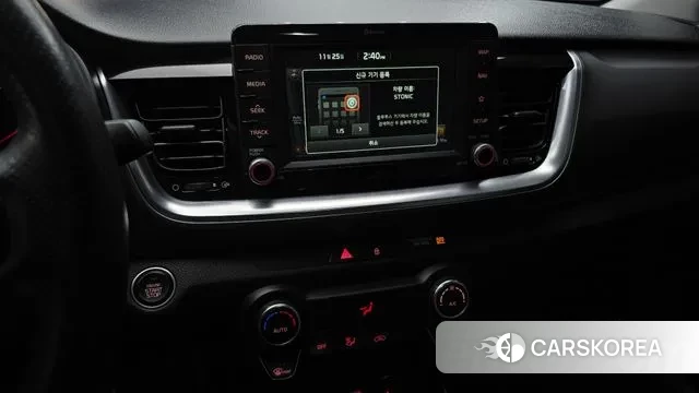 Kia Stonic 2018 Черный из Кореи, фото 6