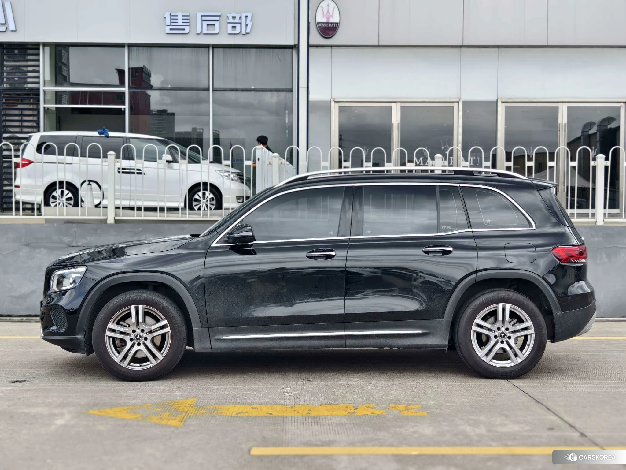 Mercedes-Benz GLB 2022 Черный из Китая, фото 6