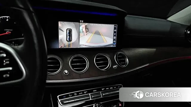 Mercedes-Benz E-Class W213 2018 Серый из Кореи, фото 6