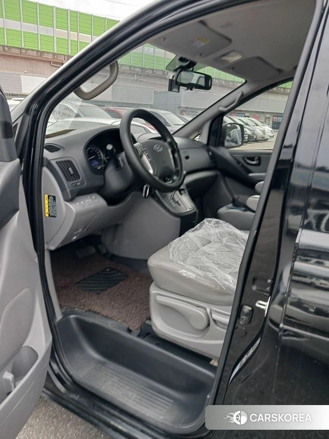 Hyundai The New Grand Starex 2018 Черный из Кореи, фото 6