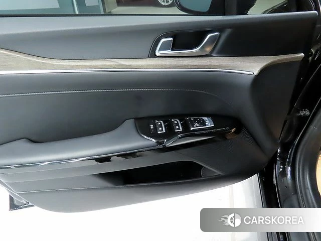 Kia K5 Hybrid 3rd Generation 2023 Черный из Кореи, фото 6