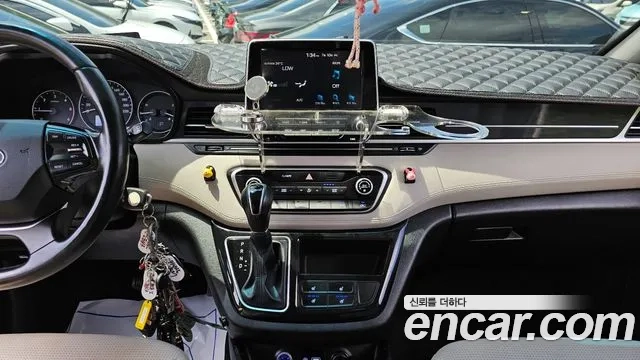 Hyundai The New Grand Starex 2018 Черный из Кореи, фото 6