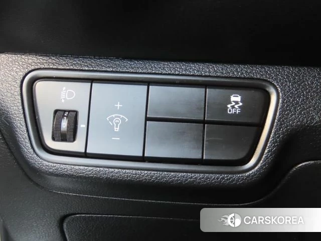 Kia The New K3 2nd generation 2023 Белый из Кореи, фото 6