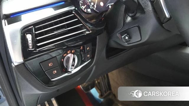 BMW 5 Series (G30) 2018 Серый из Кореи, фото 6