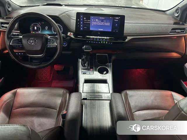 Toyota Saina 2022 Черный из Китая, фото 6