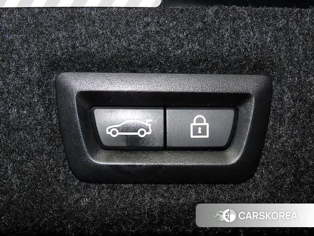 BMW 5 Series (G30) 2018 Белый из Кореи, фото 6