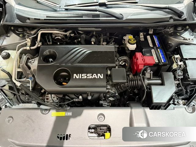 Nissan Xuan Yi 2022 Серебристо-серый из Китая, фото 6
