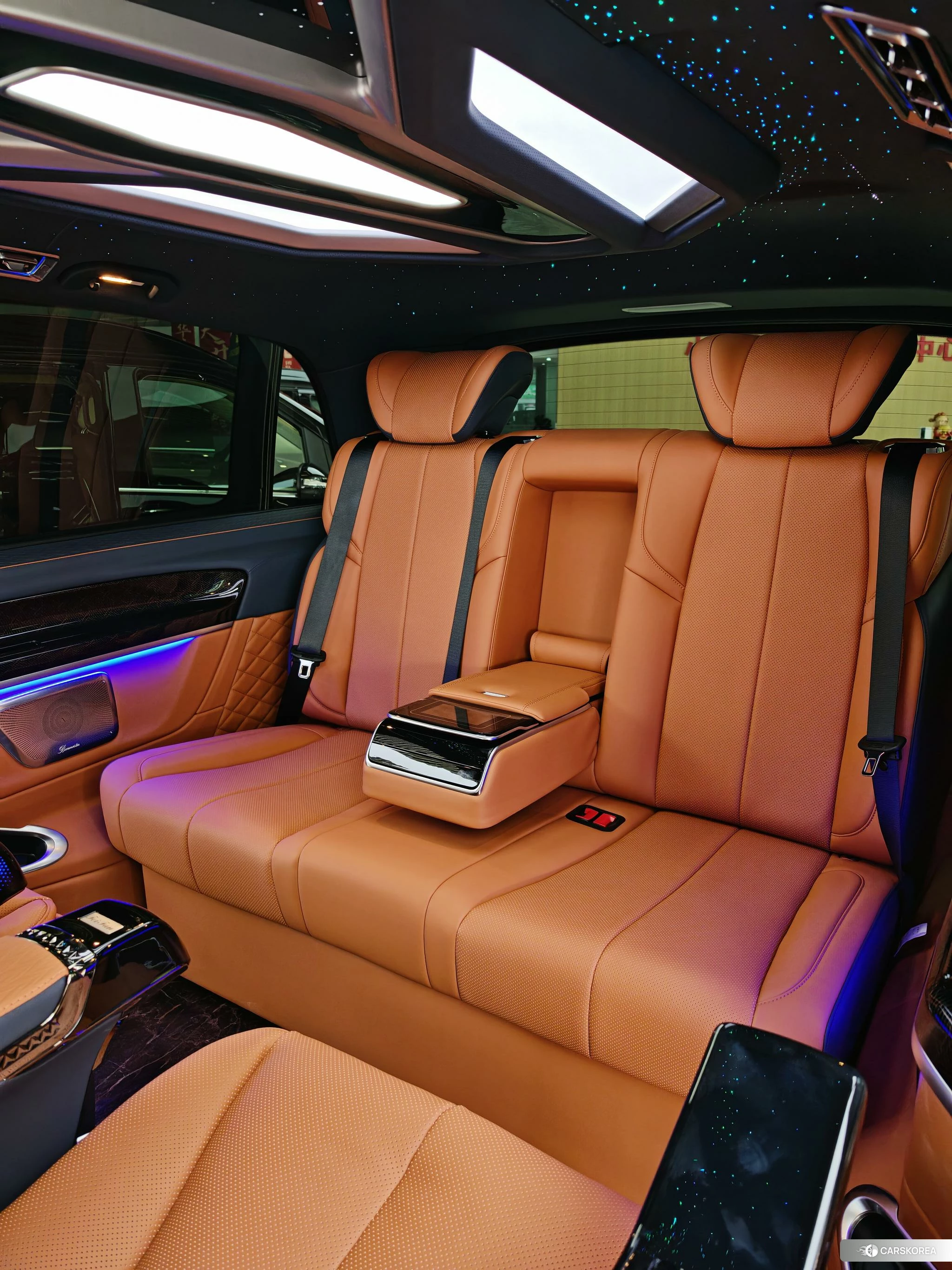 Mercedes-Benz V-class 2024 Черный из Китая, фото 6