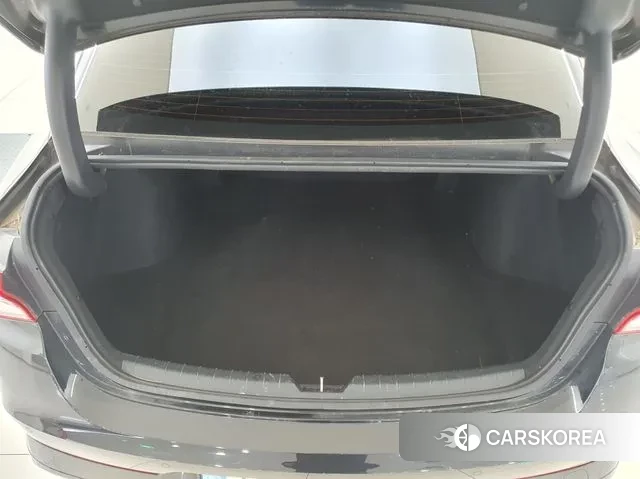 Kia K5 3rd generation 2022 Черный из Кореи, фото 6