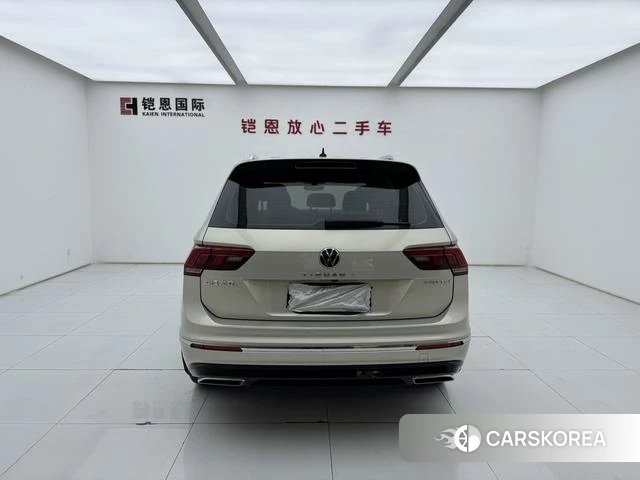 Volkswagen Tiguan L 2021 Шампань из Китая, фото 6