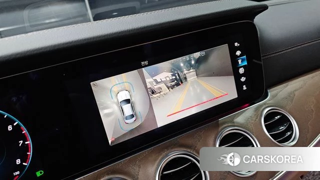 Mercedes-Benz E-Class W213 2023 Белый из Кореи, фото 6