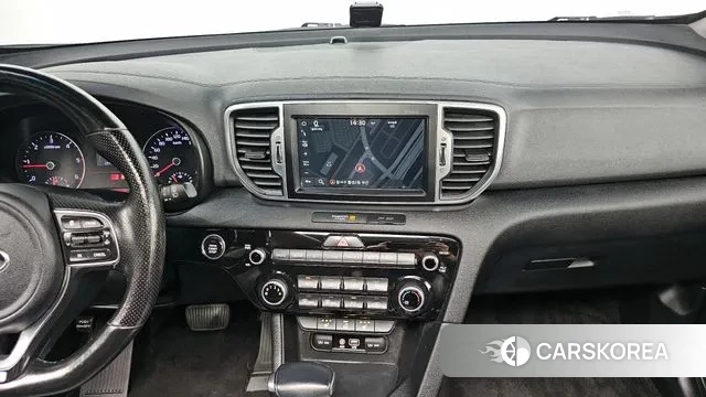 Kia Sportage 4th Generation 2018 Белый из Кореи, фото 6