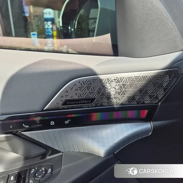 BMW 5 Series (G60) 2025 Белый из Кореи, фото 6