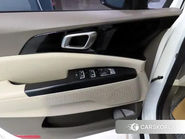 Kia Carnival 4th generation 2023 Белый из Кореи, фото 6