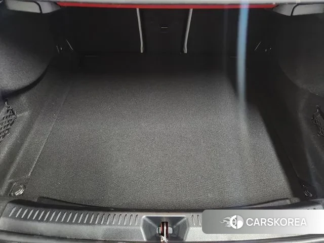 Mercedes-Benz A-Class W177 2024 Красный из Кореи, фото 6