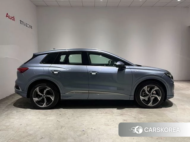 Audi Q4 e-tron 2025 Синий из Китая, фото 6