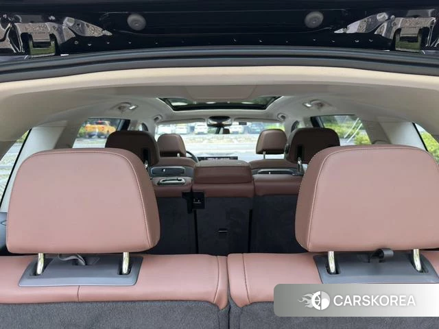 BMW X7 2023 Черный из Китая, фото 6