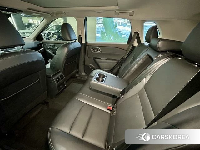 Nissan Qijun 2024 Серебристо-серый из Китая, фото 6