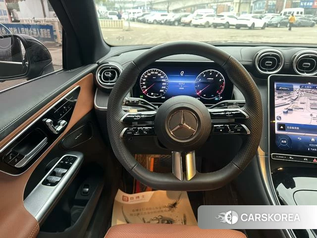 Mercedes-Benz GLC 2023 Черный из Китая, фото 6