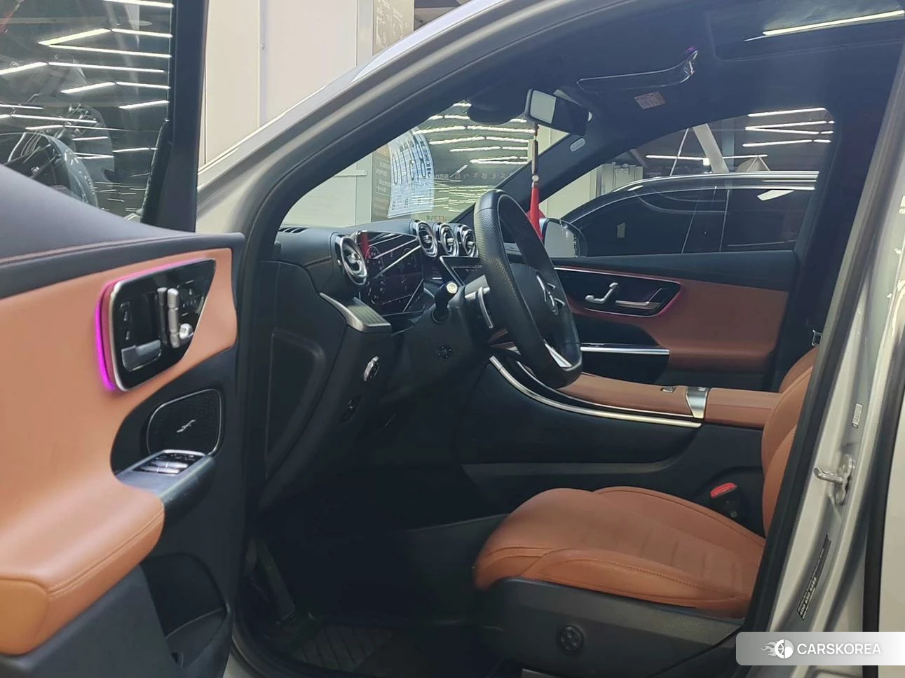 Mercedes-Benz GLC 2024 Серебристо-серый из Китая, фото 6
