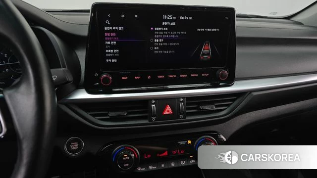 Kia The New K3 2nd generation 2023 Серебристо-серый из Кореи, фото 6