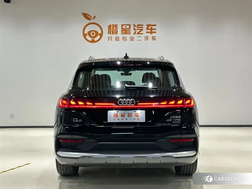 Audi Q6 2025 Черный из Китая, фото 6