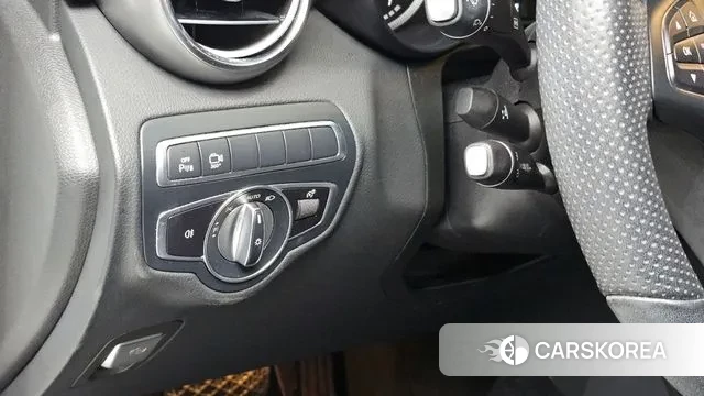 Mercedes-Benz GLC-Class X253 2019 Белый из Кореи, фото 6