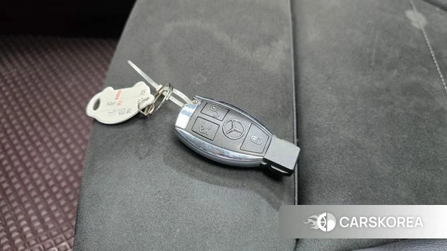 Mercedes-Benz GLC-Class X253 2019 Черный из Кореи, фото 6