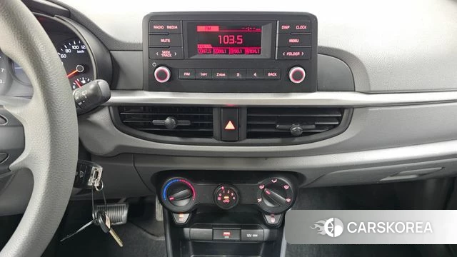 Kia Morning Urban (JA) 2021 Жемчужный цвет из Кореи, фото 6