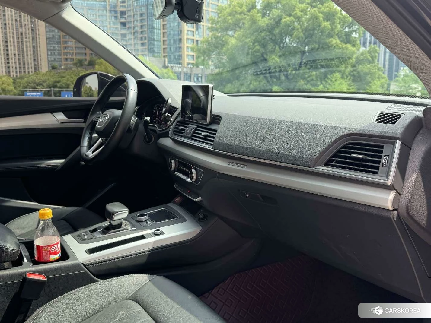 Audi Q5L 2019 Черный из Китая, фото 6