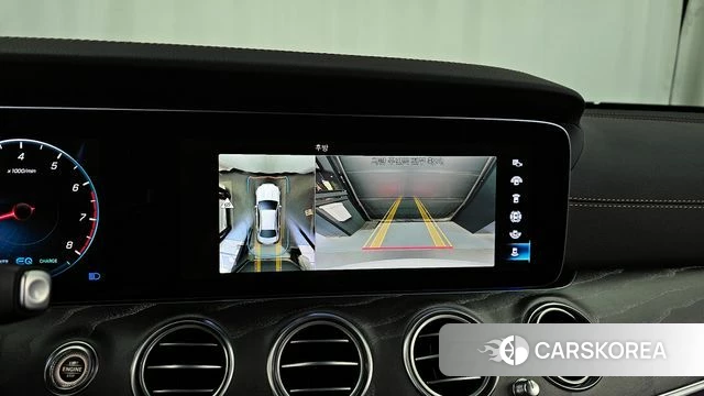 Mercedes-Benz E-Class W213 2021 Белый из Кореи, фото 6
