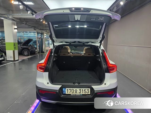 Volvo XC40 2022 Белый из Кореи, фото 6