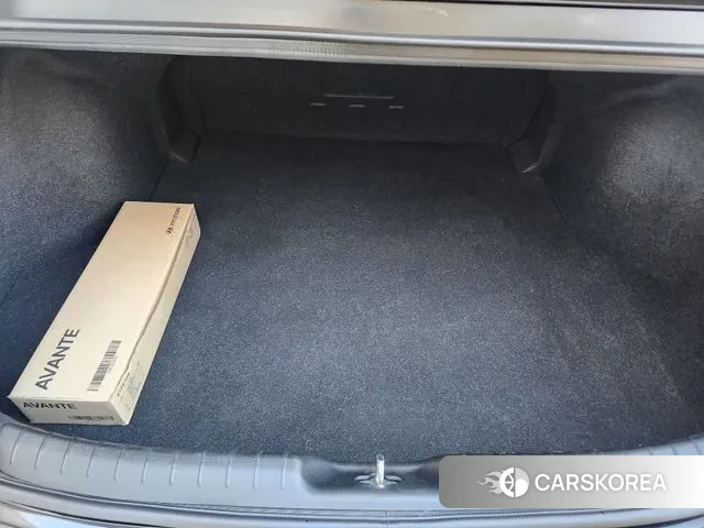 Hyundai Avante (CN7) 2022 Черный из Кореи, фото 6