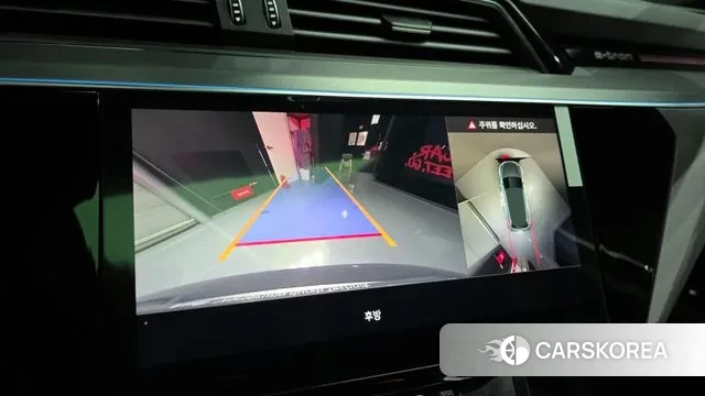 Audi e-Tron 2021 Серый из Кореи, фото 6