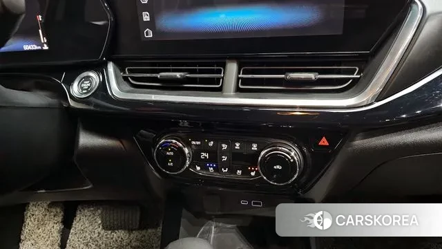 Chevrolet (GM Daewoo) Trax Crossover 2023 Черный из Кореи, фото 6