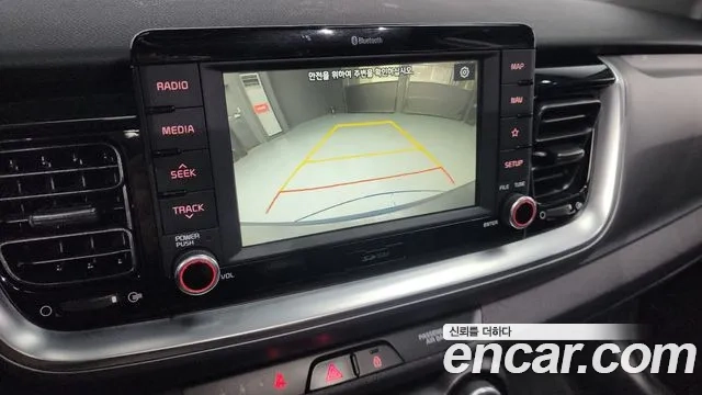 Kia Stonic 2020 Белый из Кореи, фото 6