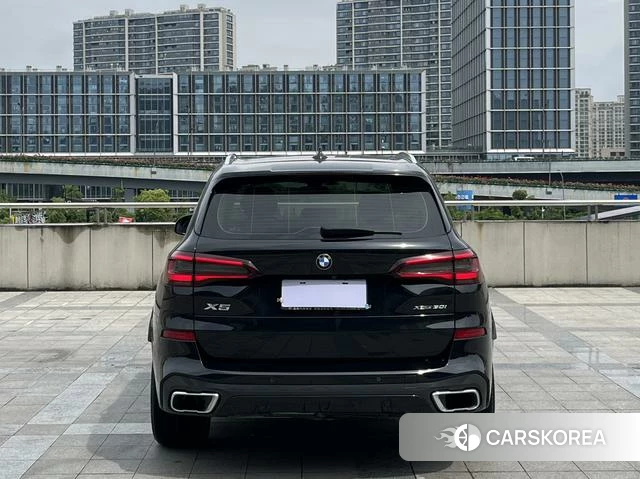 BMW X5 (imported) 2021 Черный из Китая, фото 6